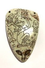 Alien Neolitico Mexican Stone Ojuelos Head With Glyphs Symbols And Alien Figures