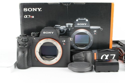 Quasi come nuovo sony a7r - nuovo],