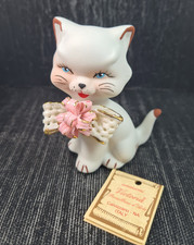 victoria capodimonte gatto con