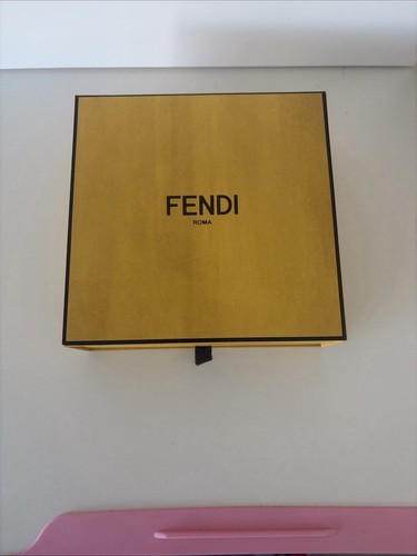 Fendi roma confezione regalo - roma,