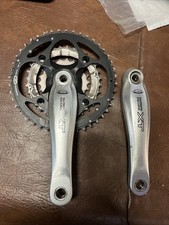 Silver Shimano XT FC-M752