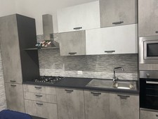 cucina completa di 5 elettrodomestici usata Pari Al Nuovo