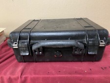 Marshall V-LCD84SB-AFHD