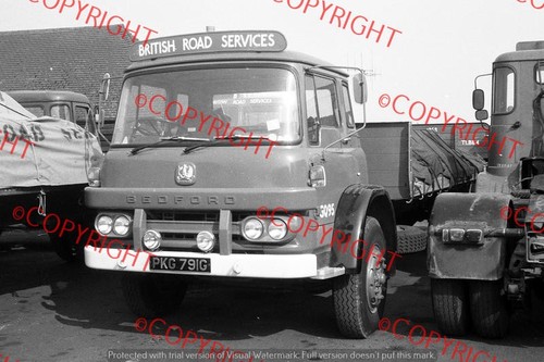 Truck photo british road - truck,