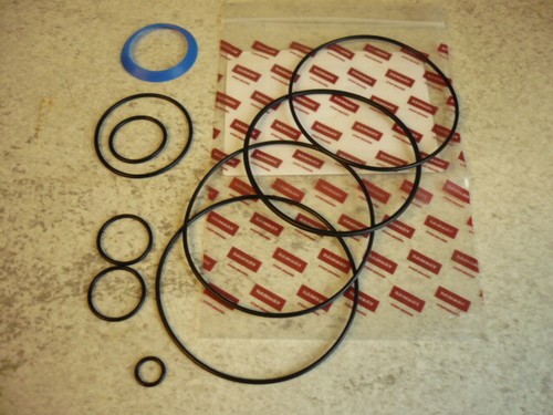 Kit ricambi gruppo tenuta per - kit,