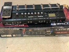 LINE 6 POD X3 LIVE PEDALIERA