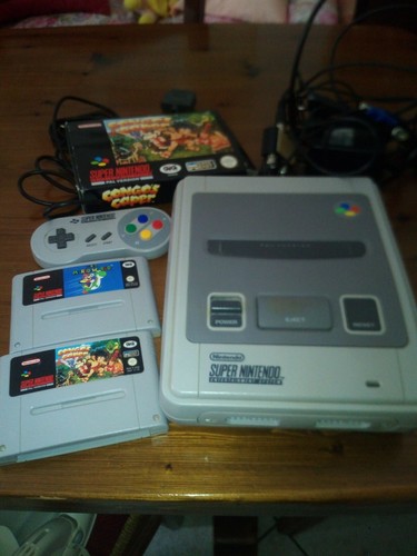 Super nintendo console