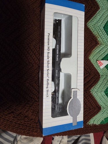 Bachmann trains flat car - trains,