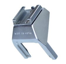 Adaptateur flash pour INTERFLEX T L S PhoKina Made in Japan (Réf#B-726)