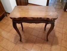 Tavolo Tavolino da gioco apertura a libro, intarsiato gambe mosse