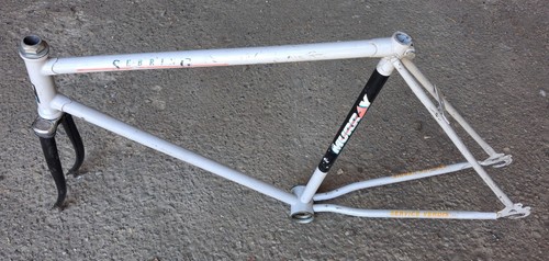 Telaio bici trekking marcato