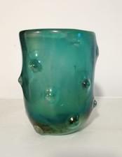 Antico vaso a bugne in vetro