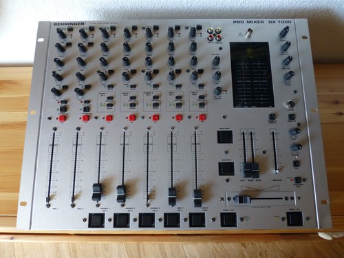 Behringer club pro mixer dx - pro,