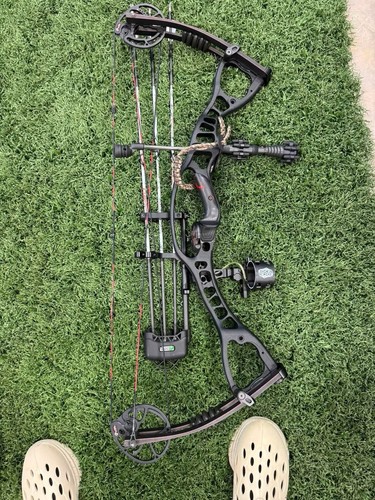 Hoyt crx archery - right, hand