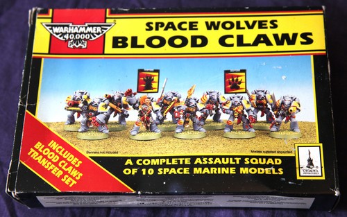 Warhammer 40k space wolf - wolf, blood