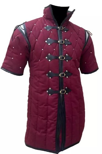 Costume gambeson medievale