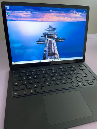 Microsoft surface laptop - surface,