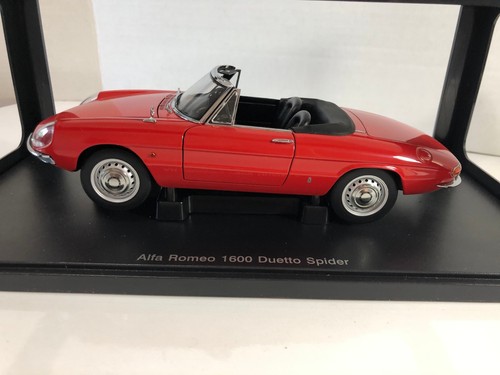 Autoart 1966 alfa romeo - autoart, 1600