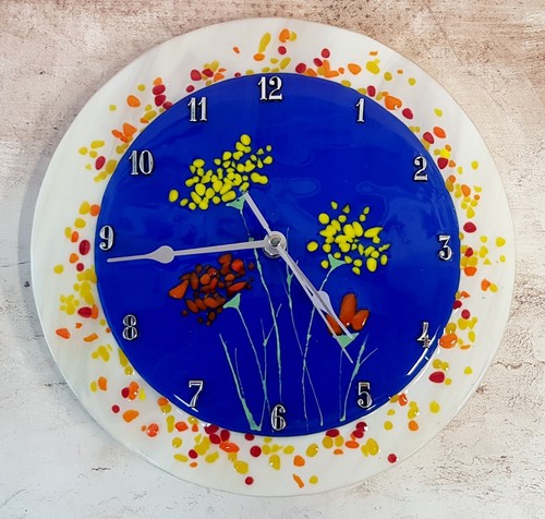 Orologio parete fatto a - parete,
