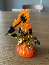 *EXC* SKYLANDERS Giants