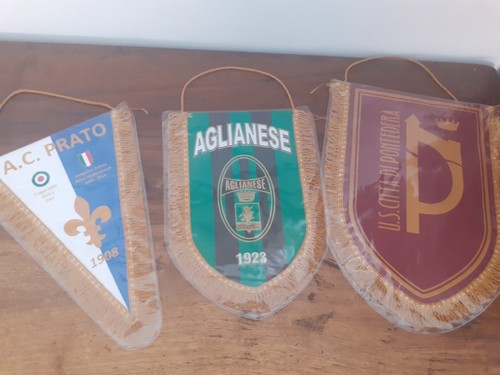 Lotto gagliardetti calcio - lotto, 3