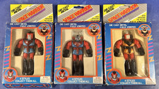 3 SPACE WARRIOR  diecast robot