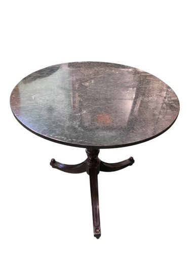 Tavolino basso piano circolare