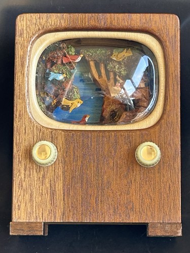 Antico automa televisore - automa,
