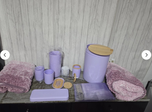Set accessori bagno viola