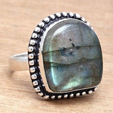 Gioielli in argento fatti a