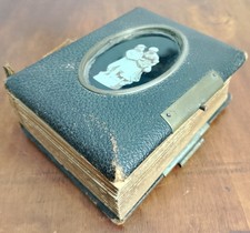 LIBRETTO CON 18 FOTO SU