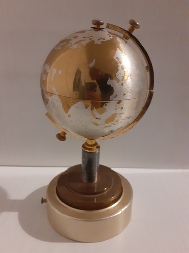 Portasigarette mappamondo con