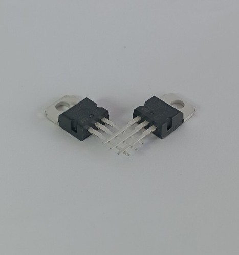 2pcs l7812cv 220 - l7812cv, regolatore