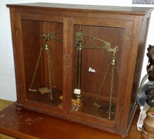 BILANCIA di precisione d'epoca