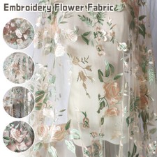 Abito da sposa delicato ricamo