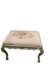 Antico sgabello panchetta in