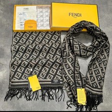👉🧣 SCIARPA FENDI IN