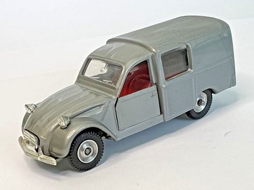 Nacoral chiqui cars scala - scala, 1:43