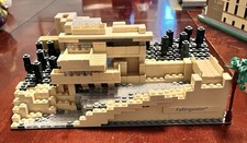 LEGO ARCHITECTURE