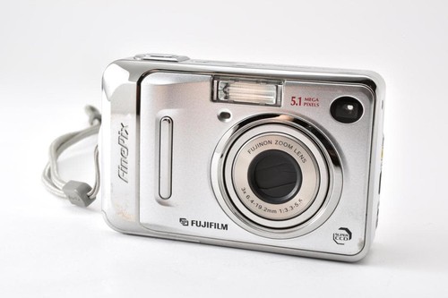 Fotocamera digitale compatta