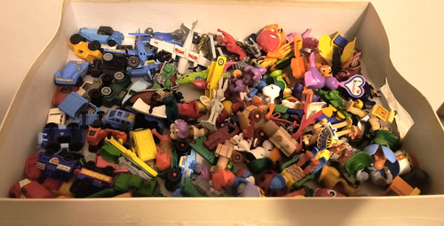 Lotto 100 sorpresine kinder - 100,