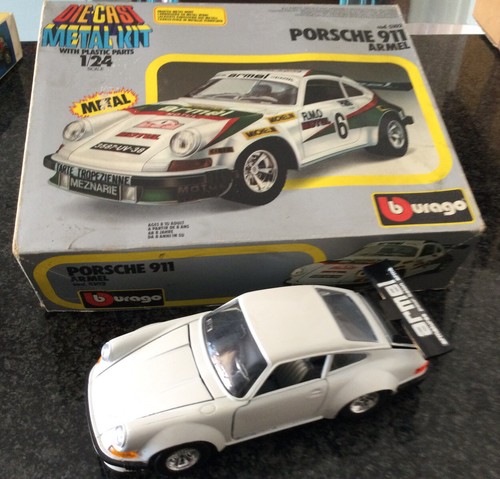 Bburago 24 metal - 1/24,