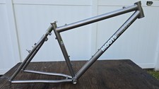 Moots YBB 17 pollici vintage
