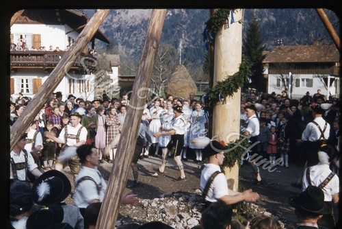 Oktoberfest bavaria maypole - oktoberfest,