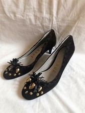 Scarpe Lola Cruz Donna Decolletè Marrone con borchie dorate