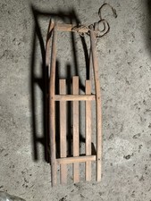 Vecchio Slittino In Legno