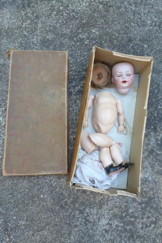 Tete bebe caractere - tete, de