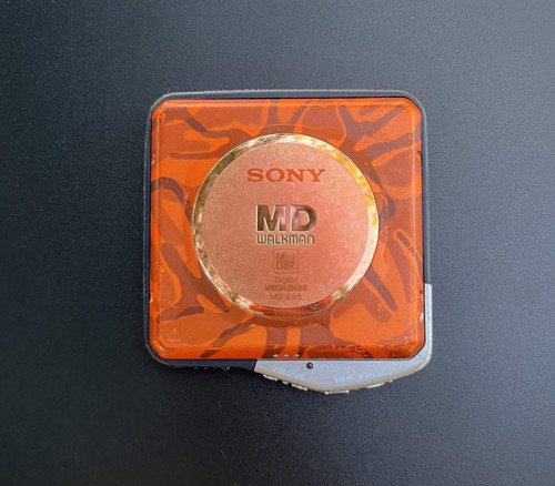 Sony e45 orange camo - sony,