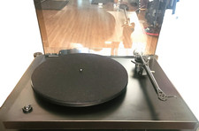 Rega Planer 3 Turntable  Glass