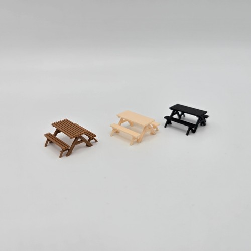 Gauge picnic benches - ho, benches/pub
